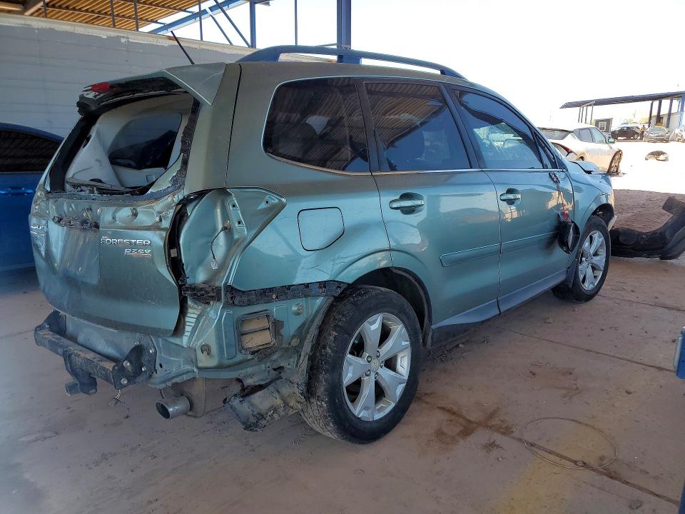 2014 Subaru Forester VIN JF2SJAMC3EH433760 COPART salvage auction — ROLLOVER, Az - Cert Of Title - Salvage, sold $1,050 on 2026-07-02 (photo 3)