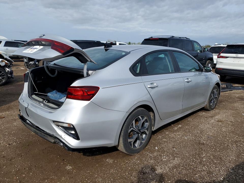 2019 Kia Forte VIN 3KPF24AD7KE006109 COPART salvage auction — REAR END, IL - SALVAGE CERTIFICATE, sold $3,350 on 2026-07-02 (photo 3)