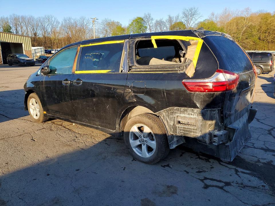 2020 Toyota Sienna VIN 5TDZZ3DC2LS066814 COPART salvage auction — FRONT END, Ny - Certificate Of Title, sold $5,000 on 2026-07-02 (photo 2)