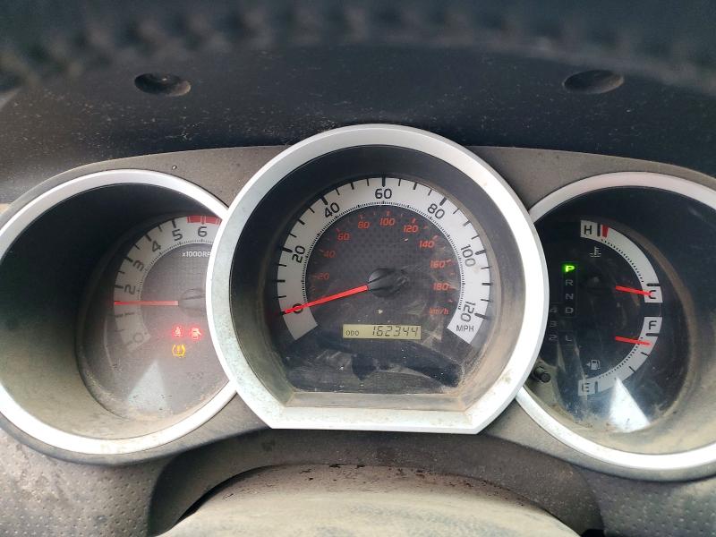 2015 Toyota Tacoma VIN 5TFLU4EN4FX142123 COPART salvage auction — REAR END, MO - SALVAGE CERTIFICATE OF TITLE, sold $5,600 on 2026-07-28 (photo 9)