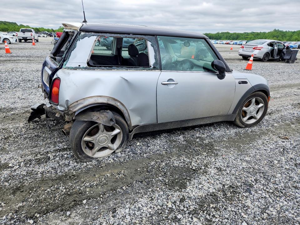 2002 Mini Cooper VIN WMWRC33422TC32776 COPART salvage auction — REAR END, Sc - Cert Of Title-Salvage, sold $250 on 2026-07-06 (photo 3)