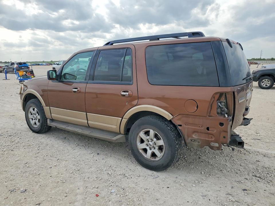 2011 Ford Expedition VIN 1FMJU1H5XBEF37524 COPART salvage auction — REAR END, Tx - Salvage Vehicle Title, sold $650 on 2026-07-02 (photo 2)