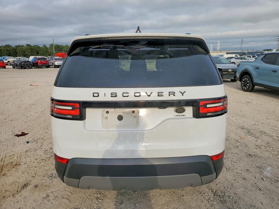 2017 Land rover Discovery VIN SALRRBBVXHA045771 COPART salvage auction — NORMAL WEAR, Tx - Certificate Of Title, sold $4,900 on 2026-07-10 (photo 6)