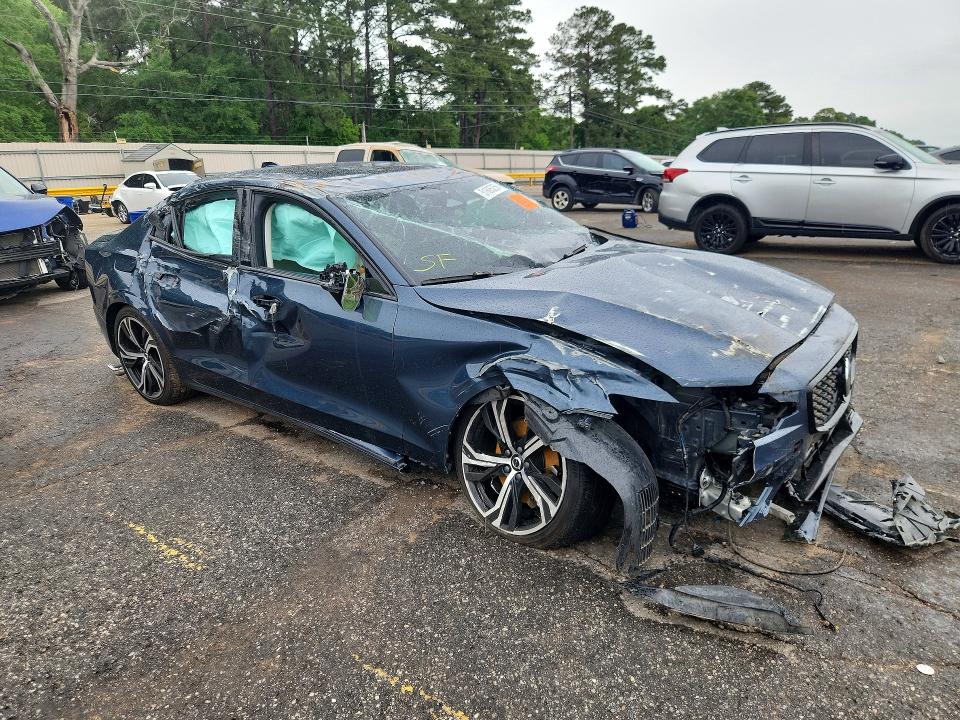 2022 Volvo S60 VIN 7JRL12FL1RG289385 COPART salvage auction — ROLLOVER, Al - Cert Of Title-Salvage Title, sold $775 on 2026-07-13 (photo 4)