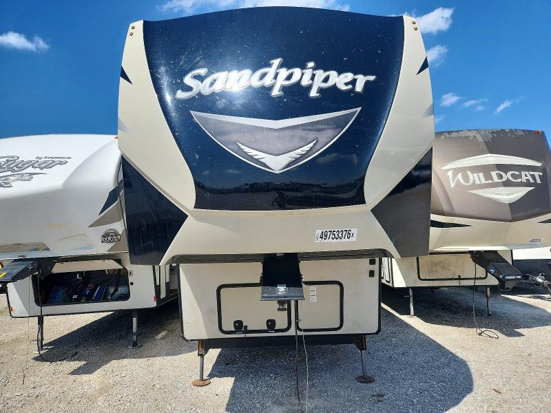 2018 Foresriver VIN 4X4FSAP29JJ037314 COPART salvage auction — ALL OVER, TX - SALVAGE VEHICLE TITLE, sold $13,100 on 2026-09-08 (photo 9)