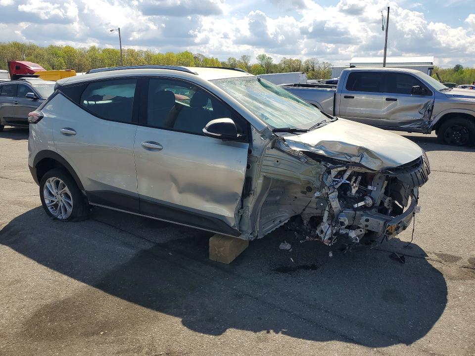 2023 Chevrolet Bolt euv VIN 1G1FY6S02P4165157 COPART salvage auction — FRONT END, FL - CERTIFICATE OF DESTRUCTION, sold $1,500 on 2026-07-06 (photo 4)