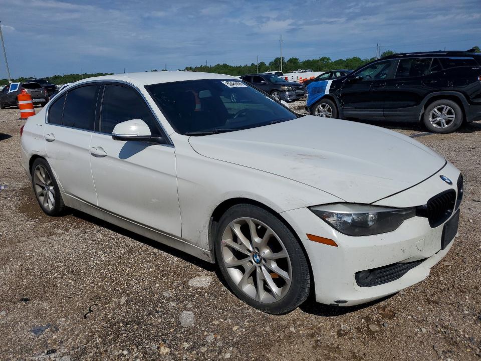 2015 BMW 3er VIN WBA3B1C5XFK139812 COPART salvage auction — SIDE, Tx - Certificate Of Title, sold $1,850 on 2026-07-23 (photo 4)