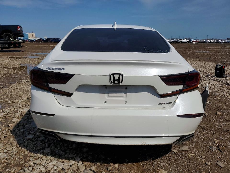 2018 Honda Accord VIN 1HGCV1F31JA062994 COPART salvage auction — SIDE, IL - SALVAGE CERTIFICATE, sold $5,300 on 2026-07-03 (photo 6)