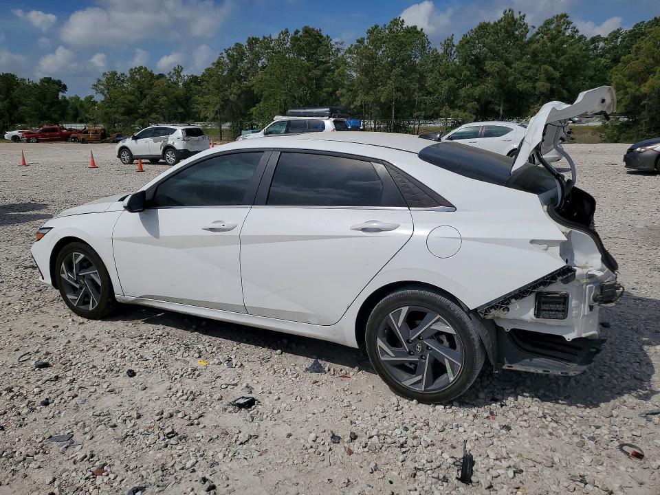 2025 Hyundai Elantra VIN KMHLS4DG1SU029049 COPART salvage auction — REAR END, Tx - Certificate Of Title, sold $9,100 on 2026-07-08 (photo 2)