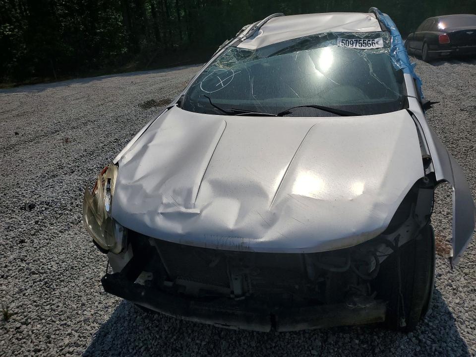 2011 Nissan Rogue sport VIN JN8AS5MTXBW163047 COPART salvage auction — ROLLOVER, Ga - Derelict Bos/Parts Only, sold $150 on 2026-07-06 (photo 5)