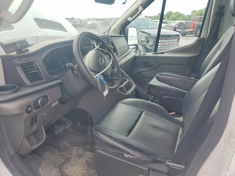 2022 Ford Transit VIN 1FDBW5Z80NKA01637 COPART salvage auction — NORMAL WEAR, Fl - Certificate Of Title, sold $10,900 on 2026-07-31 (photo 8)