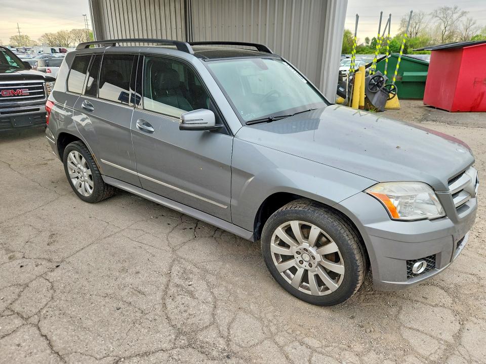 2011 Mercedes-benz Glk-klasse VIN WDCGG8HB1BF546928 COPART salvage auction — REAR END, In - Cert Of Title-Salvage Title, sold $2,050 on 2026-07-27 (photo 4)