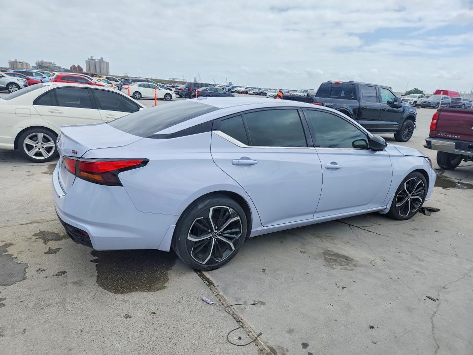 2023 Nissan Altima VIN 1N4BL4CV2PN425995 COPART salvage auction — FRONT END, La - Cert Of Title-Salvage, sold $7,700 on 2026-07-29 (photo 3)