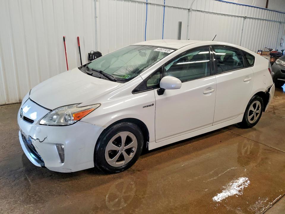 2015 Toyota Prius VIN JTDKN3DUXF0412735 COPART salvage auction — FRONT END, Id - Salvage Certificate Of Title, sold $1,500 on 2026-07-02 (photo 1)