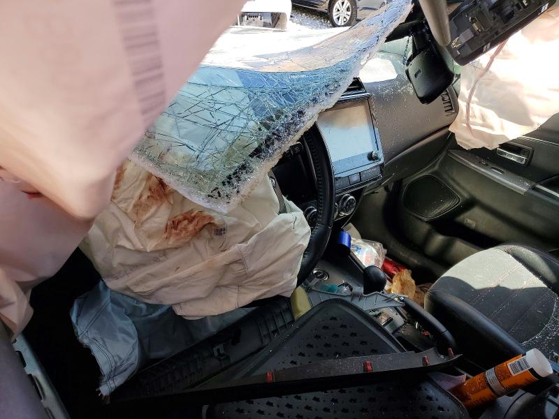 2022 Mitsubishi Outlander VIN JA4ARUAU9NU003623 COPART salvage auction — ROLLOVER, Nv - Salvage Title, sold $1,500 on 2026-07-20 (photo 9)