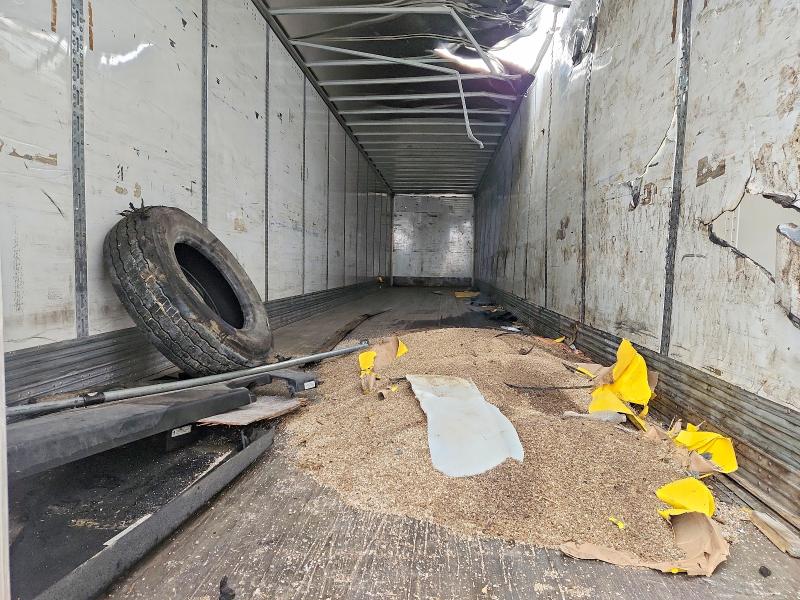 2019 Wabash Dvcvhpc VIN 1JJV532D3KL113488 COPART salvage auction — ROLLOVER, NE - CERT OF TITLE-SALVAGE, sold $175 on 2026-07-09 (photo 5)