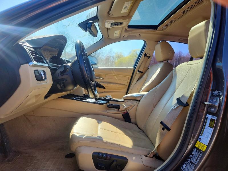 2015 BMW 3 series VIN WBA3B5C51FF960555 COPART salvage auction — MINOR DENT/SCRATCHES, Ma - Certificate Of Title, sold $850 on 2026-07-15 (photo 7)