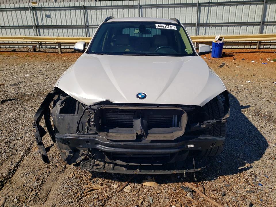 2015 BMW X1 VIN WBAVL1C5XFVY25403 COPART salvage auction — FRONT END, Va - Cert Of Title - Salvage, sold $1,000 on 2026-07-31 (photo 5)