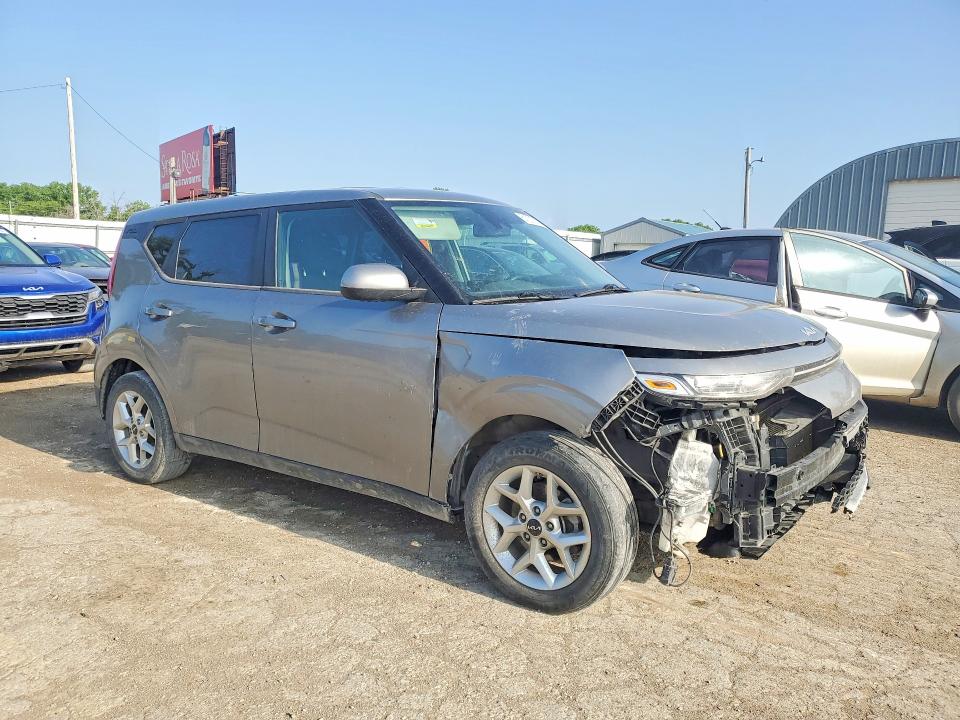 2022 Kia Soul VIN KNDJ23AU1N7822581 COPART salvage auction — FRONT END, Ks - Cert Of Title-Salvage, sold $2,600 on 2026-07-13 (photo 4)