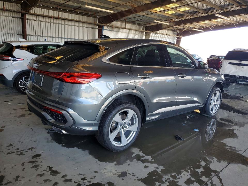 2025 Audi Q5 VIN WA1EAAGU9S2098321 COPART salvage auction — FRONT END, Ca - Salvage Certificate, sold $26,000 on 2026-07-02 (photo 3)
