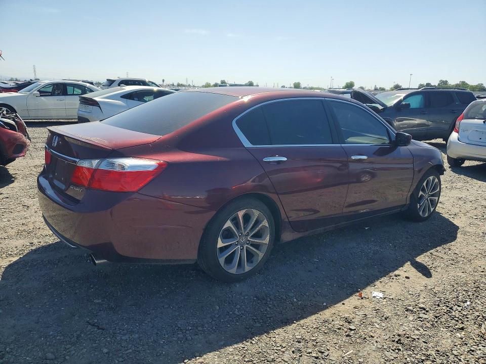 2015 Honda Accord VIN 1HGCR2F59FA055150 COPART salvage auction — FRONT END, Salvage Title, sold $2,500 on 2026-07-09 (photo 3)