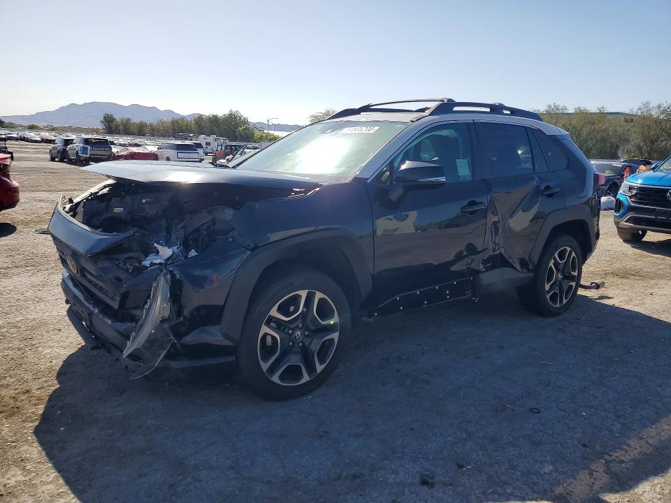 2019 Toyota Rav 4 VIN 2T3J1RFV8KC013393 — COPART salvage auction photo