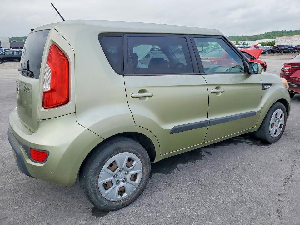 2013 Kia Soul VIN KNDJT2A52D7535409 COPART salvage auction — SIDE, OK, sold $525 on 2026-07-17 (photo 3)
