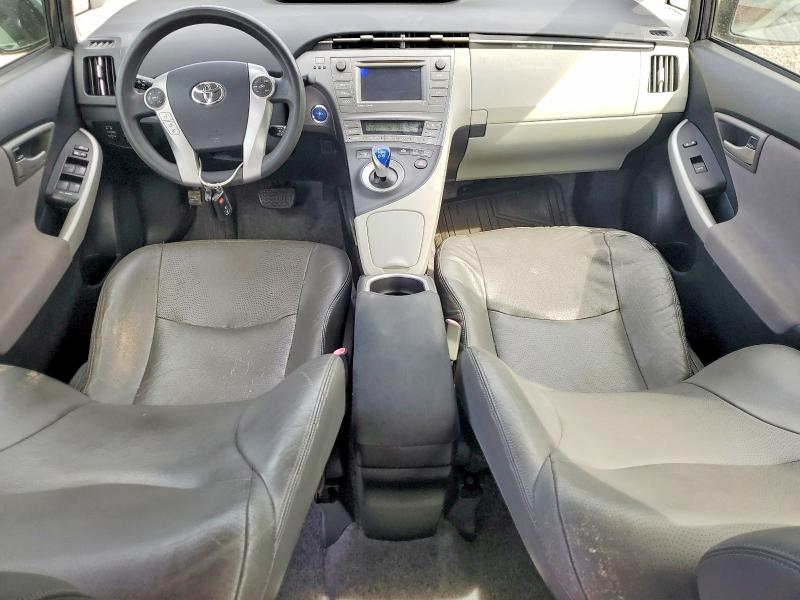 2013 Toyota Prius VIN JTDKN3DU8D1617817 COPART salvage auction — REAR END, Hi - Certificate Of Title, sold $225 on 2026-07-06 (photo 8)