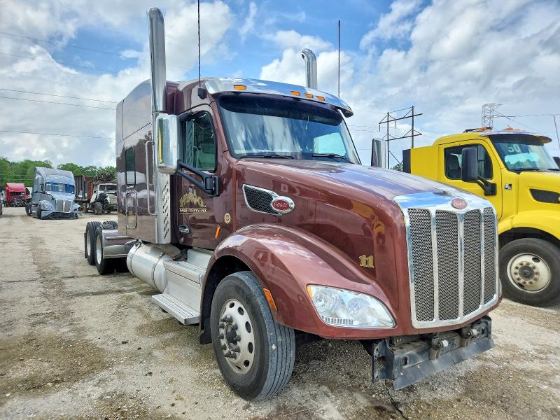 2019 Peterbilt 579 VIN 1XPBD49X5KD267018 COPART salvage auction — FRONT END, MO - SALVAGE CERTIFICATE OF TITLE, sold $5,000 on 2026-07-30 (photo 1)