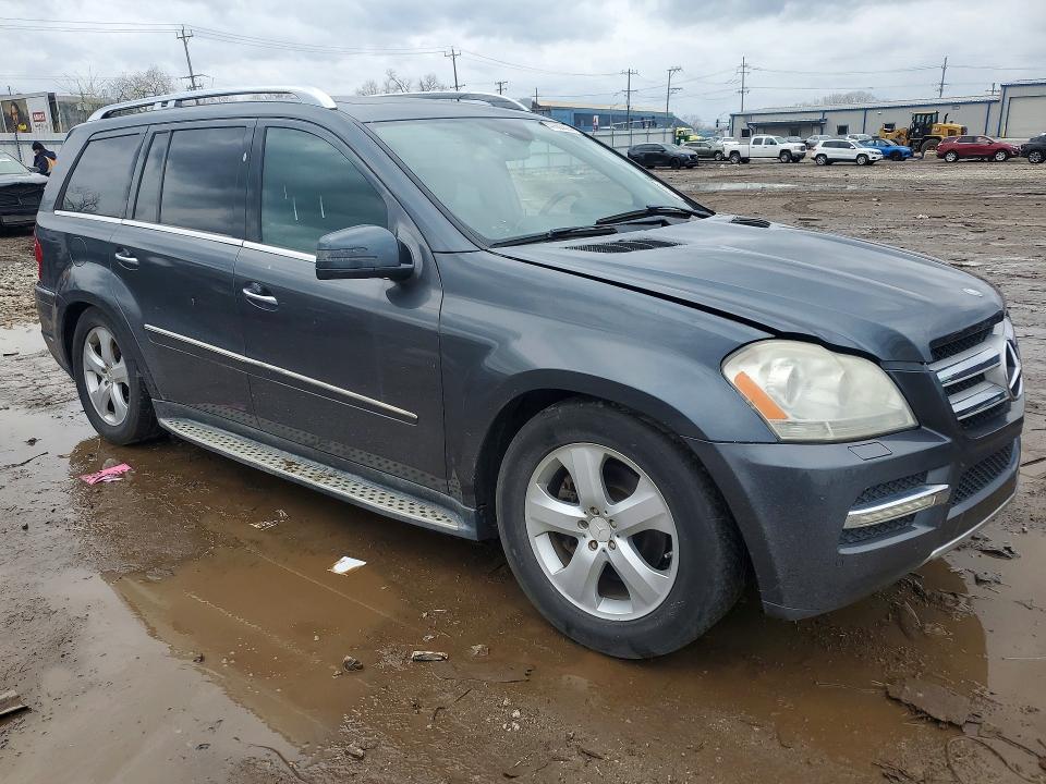2011 Mercedes-benz Gl-class VIN 4JGBF7BE7BA721255 COPART salvage auction — NORMAL WEAR, Il - Certificate Of Title (P), sold $975 on 2026-07-08 (photo 4)