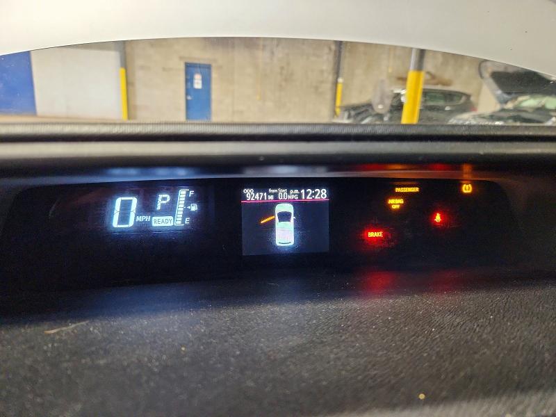 2015 Toyota Prius VIN JTDKDTB31F1107034 COPART salvage auction — SIDE, Salvage Title, sold $2,450 on 2026-07-20 (photo 9)