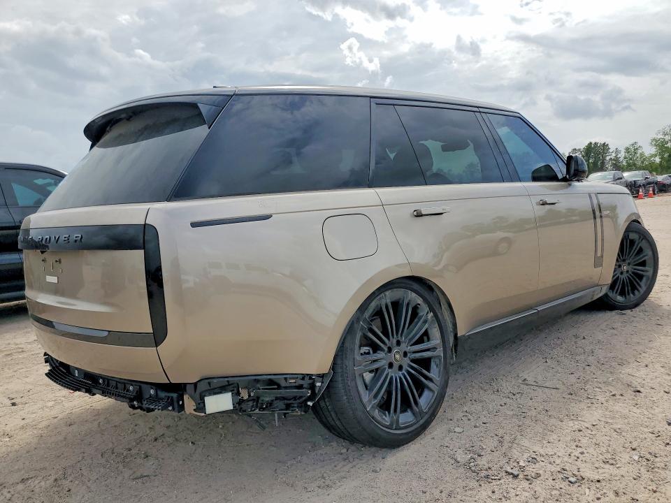 2025 Land rover RANGE ROVER VIN SALKPBFU8SA290259 COPART salvage auction — SIDE, Tx - Salvage Vehicle Title, sold $68,000 on 2026-07-02 (photo 3)