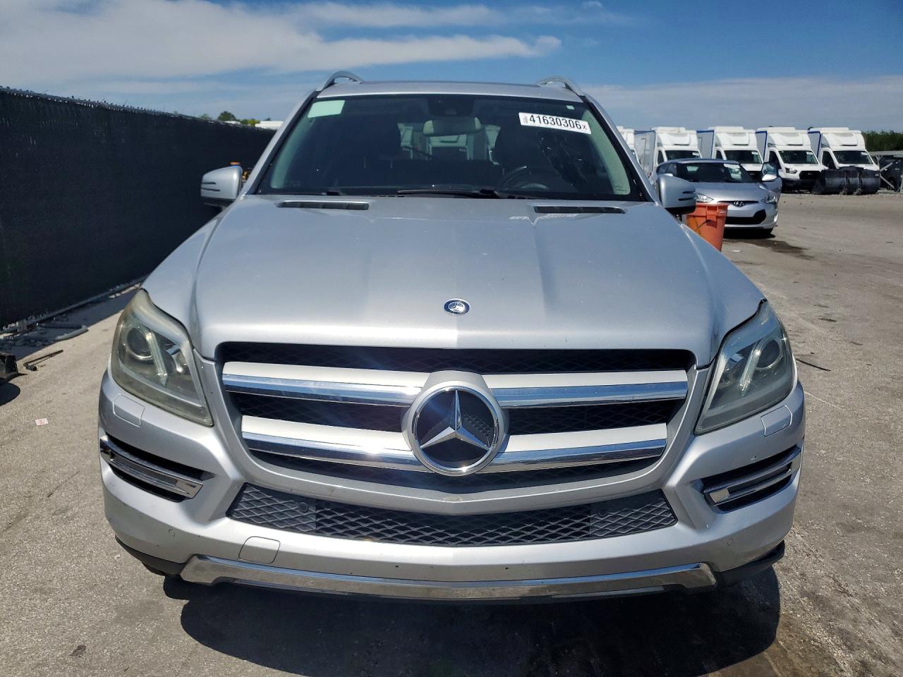 2014 Mercedes-Benz GL-Class VIN 4JGDF7CE2EA339548 COPART salvage auction — Minor Dent/Scratches, MT - CERTIFICATE OF TITLE (P), sold $3,050 on 2026-07-03 (photo 5)