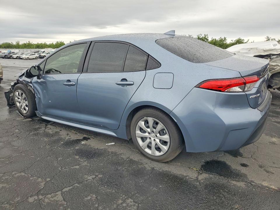 2025 Toyota Corolla VIN JTDBCMFE4S3102588 COPART salvage auction — FRONT END, Salvage Title, sold $5,400 on 2026-07-13 (photo 2)