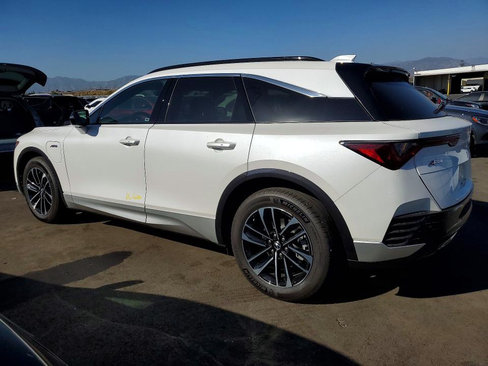 2024 Acura Zdx VIN 4W5KHNRL7RZ508506 COPART salvage auction — WATER/FLOOD, Ca - Salvage Certificate, sold $11,200 on 2026-07-08 (photo 2)