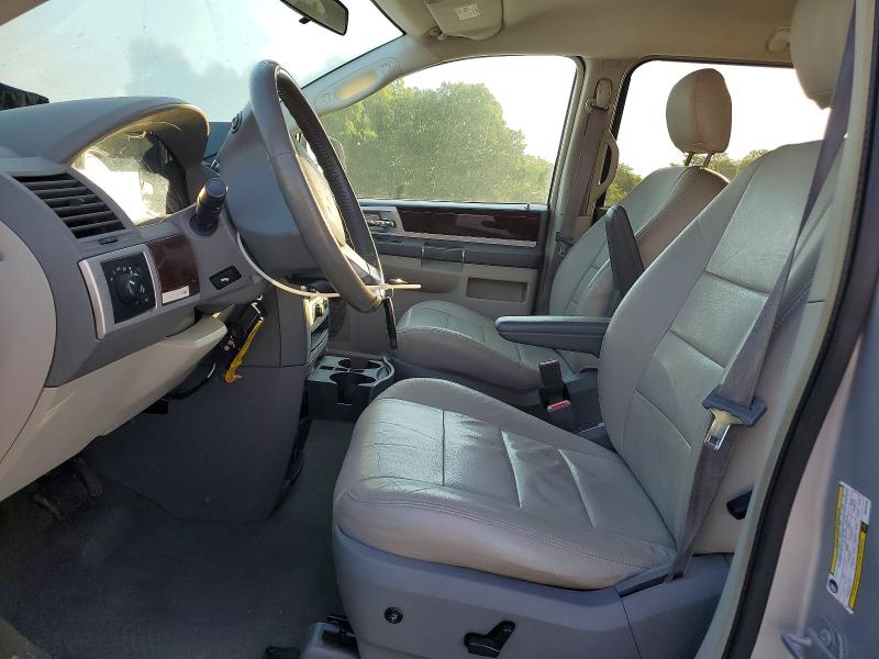 2010 Chrysler Town & country VIN 2A4RR5D15AR229160 COPART salvage auction — FRONT END, TN - SALVAGE CERTIFICATE, sold $425 on 2026-07-09 (photo 7)