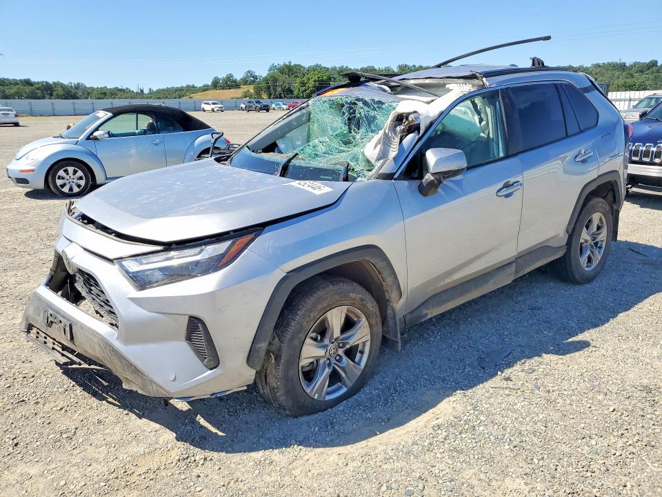 2023 Toyota Rav4 VIN 2T3P1RFV6PC370816 COPART salvage auction — ROLLOVER, Ca - Salvage Certificate, sold $3,500 on 2026-07-10 (photo 1)