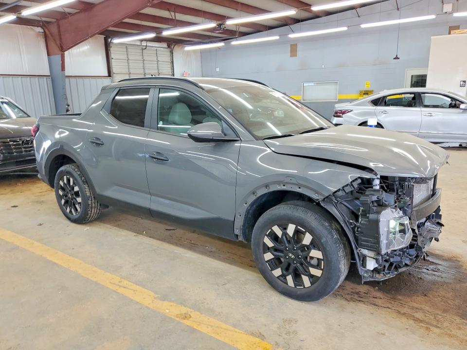 2025 Hyundai Santa cruz VIN 5NTJB4DE3SH139543 COPART salvage auction — FRONT END, Nc - Dlr Only-Clean/Over 25% Damage, sold $12,100 on 2026-07-29 (photo 4)