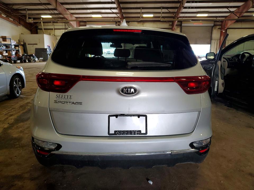 2021 Kia Sportage VIN KNDPM3AC9M7913981 COPART salvage auction — WATER/FLOOD, Mi - Scrap Cert Of Title-Flood Veh, sold $2,350 on 2026-07-10 (photo 6)