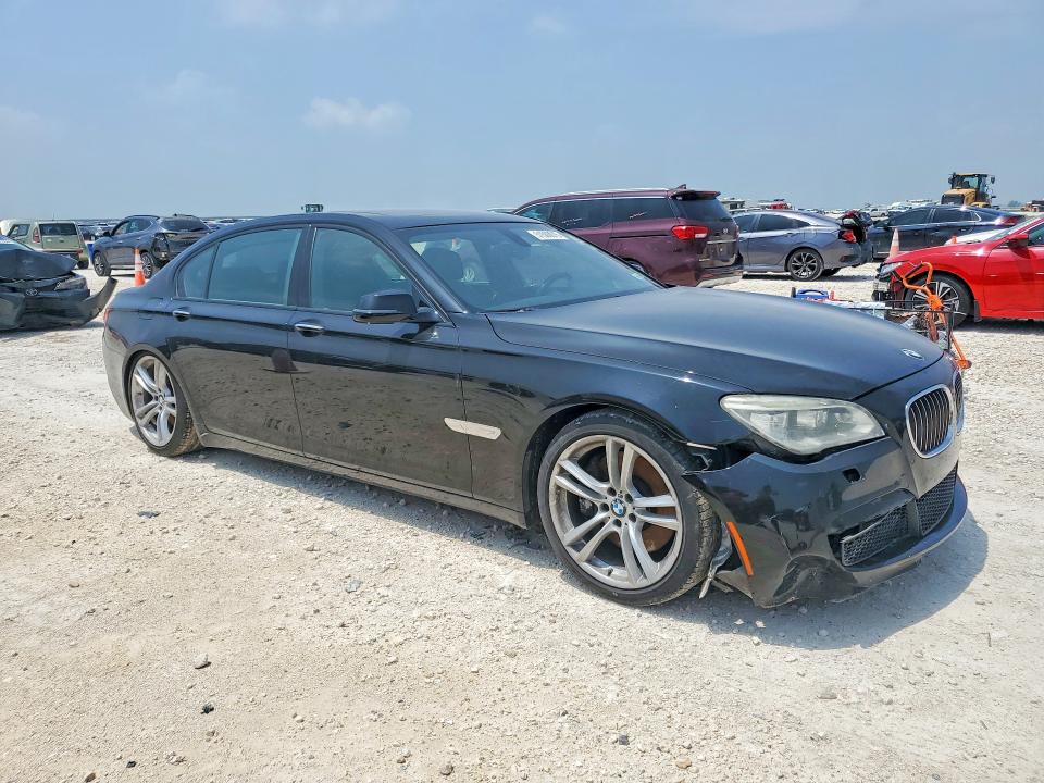2013 BMW 7 series VIN WBAYE8C54DDE22135 COPART salvage auction — FRONT END, Tx - Certificate Of Title (P), sold $2,300 on 2026-07-09 (photo 4)