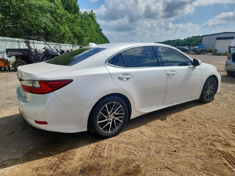 2017 Lexus ES VIN 58ABK1GGXHU046309 COPART salvage auction — SIDE, Tx - Salvage Vehicle Title, sold $1,000 on 2026-07-02 (photo 3)