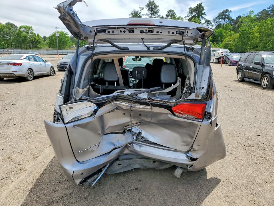 2018 Chrysler Pacifica VIN 2C4RC1BG9JR246082 COPART salvage auction — REAR END, Id - Salvage Certificate Of Title, sold $1,750 on 2026-07-02 (photo 6)
