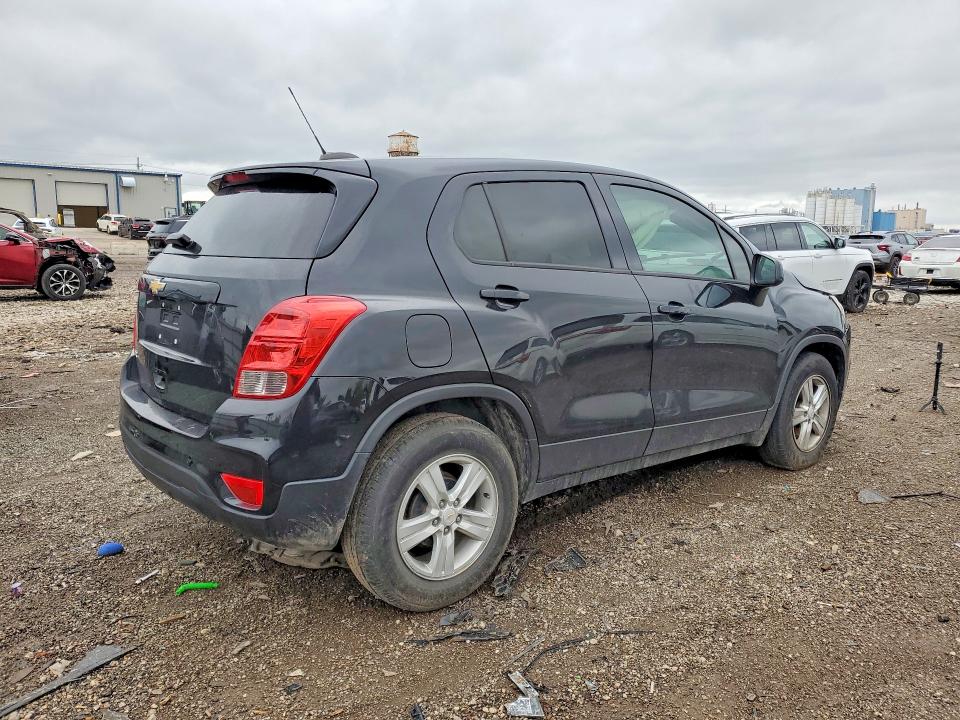 2020 Chevrolet Trax VIN KL7CJKSB2LB328031 COPART salvage auction — FRONT END, Il - Salvage Certificate, sold $1,600 on 2026-07-03 (photo 3)