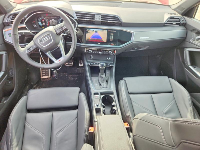 2025 Audi Q3 VIN WA1EECF33S1109294 COPART salvage auction — SIDE, Qc - Gravement Accidente, sold $20,850 on 2026-07-14 (photo 8)