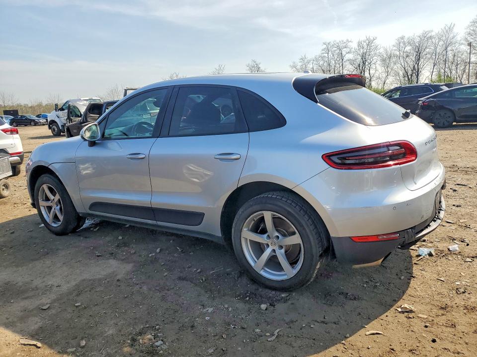 2018 Porsche Macan VIN WP1AA2A50JLB12030 COPART salvage auction — REAR END, Md - Certificate Of Title, sold $9,000 on 2026-07-02 (photo 2)