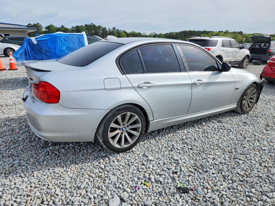 2011 BMW 3 series VIN WBAPH7C5XBE679687 COPART salvage auction — FRONT END, SC - CERT OF TITLE-SALVAGE, sold $350 on 2026-07-21 (photo 3)