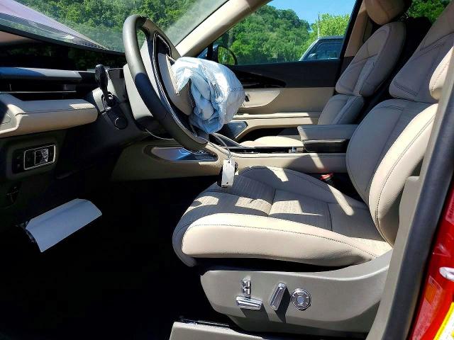 2025 Lincoln Nautilus VIN 5LMPJ8K4XSJ913333 COPART salvage auction — FRONT END, Nj - Cert Of Title-Salvage, sold $25,300 on 2026-07-14 (photo 7)
