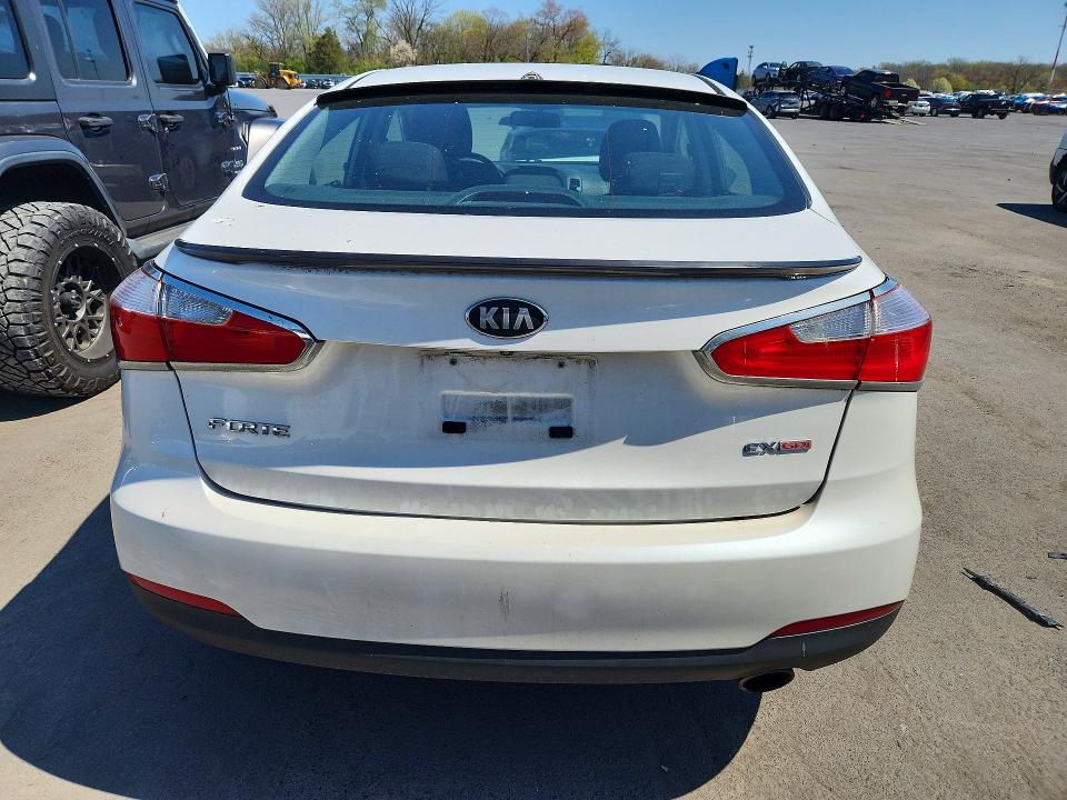 2014 Kia Forte VIN KNAFX4A86E5054976 COPART salvage auction — FRONT END, Nj - Cert Of Title-Salvage, sold $925 on 2026-07-21 (photo 6)