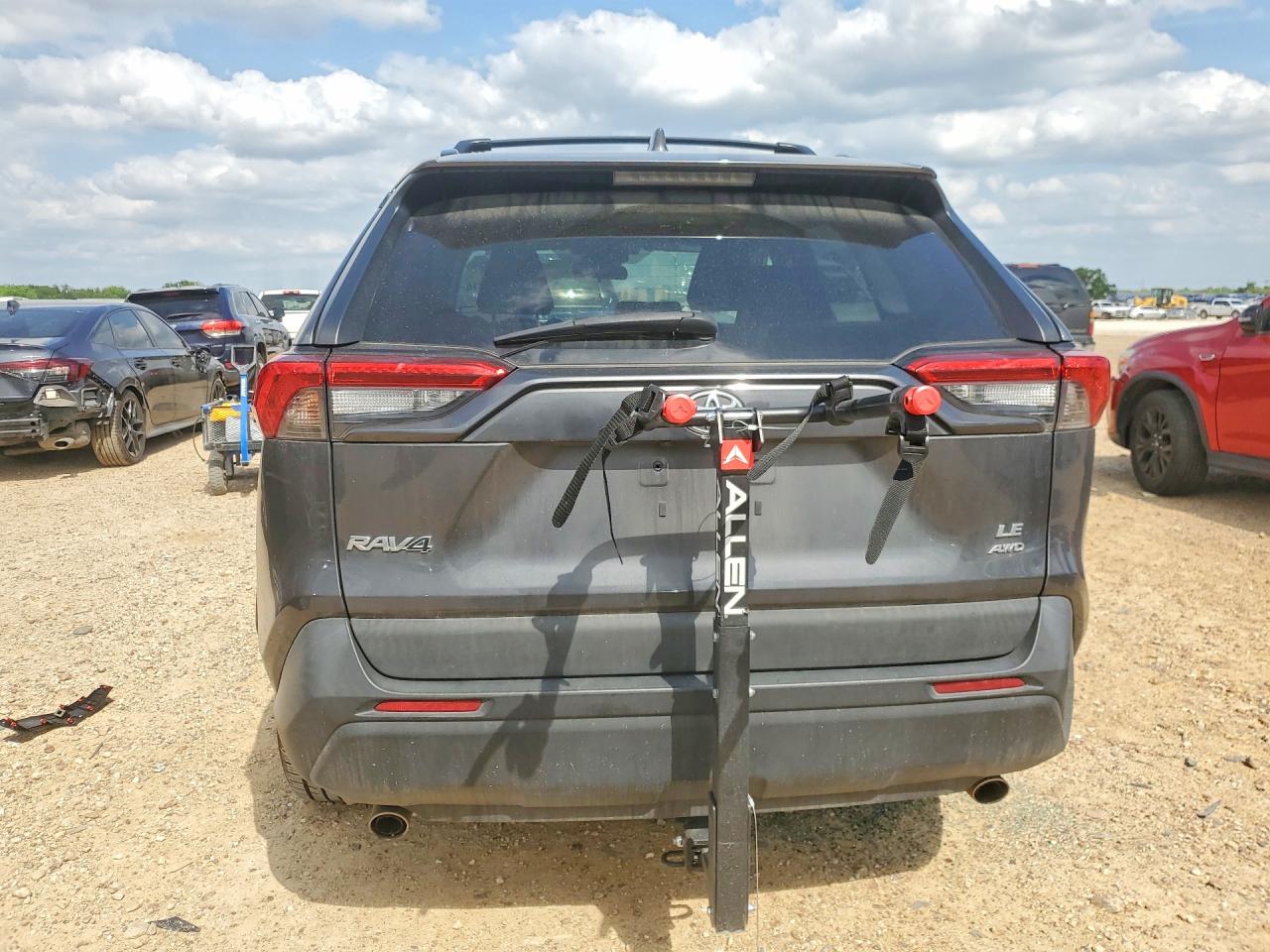 2020 Toyota RAV4 VIN 2T3F1RFV1LC113360 COPART salvage auction — Front End, TX - SALVAGE VEHICLE TITLE, sold $8,700 on 2026-07-09 (photo 6)
