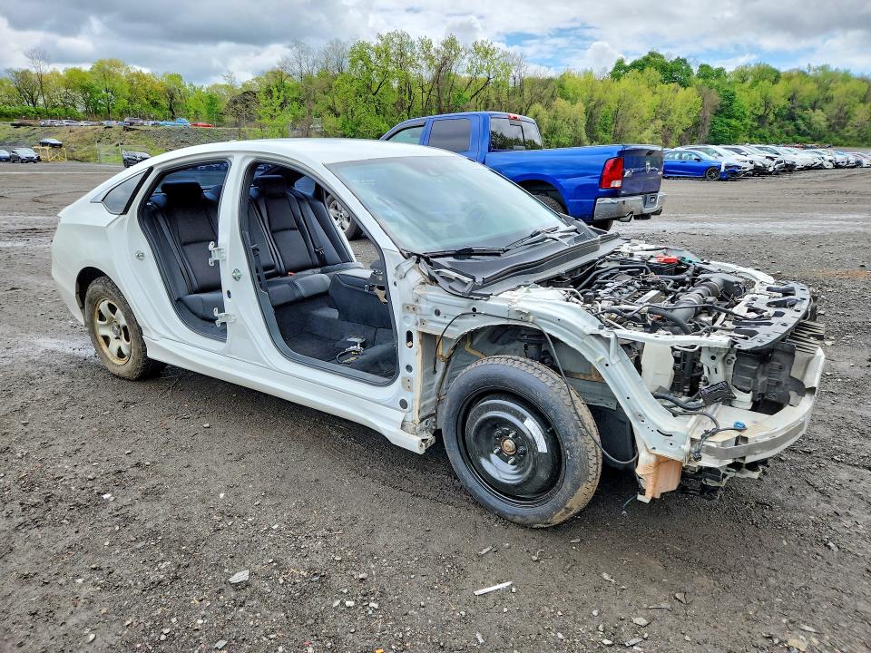 2018 Honda Accord VIN 1HGCV1F38JA013324 COPART salvage auction — STRIPPED, Salvage Title, sold $350 on 2026-07-09 (photo 4)